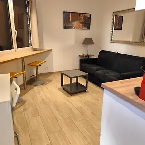  Appartement Cosy 2p A 5 Minutes A Pied De La Et Du Centre